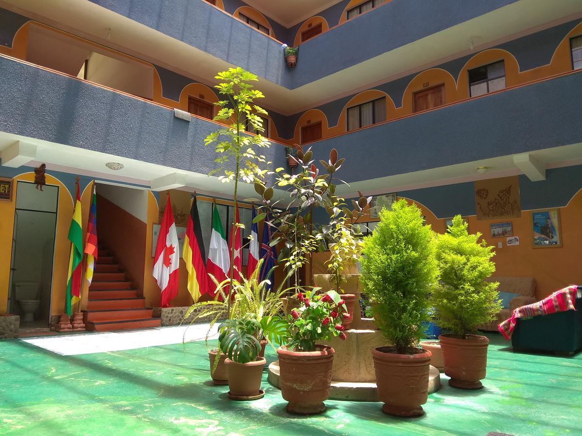 Hotel Utama Copacabana  Eksteriør bilde