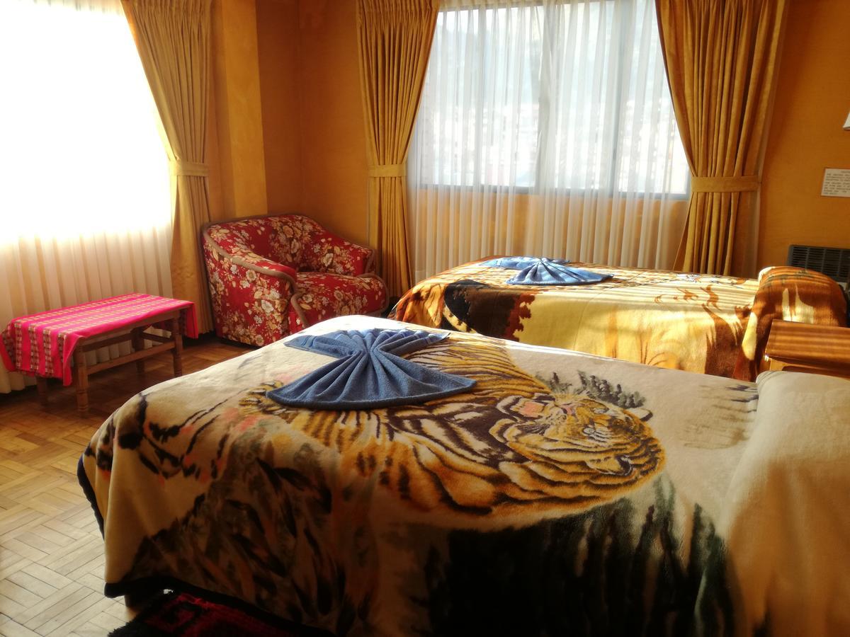 Hotel Utama Copacabana  Eksteriør bilde